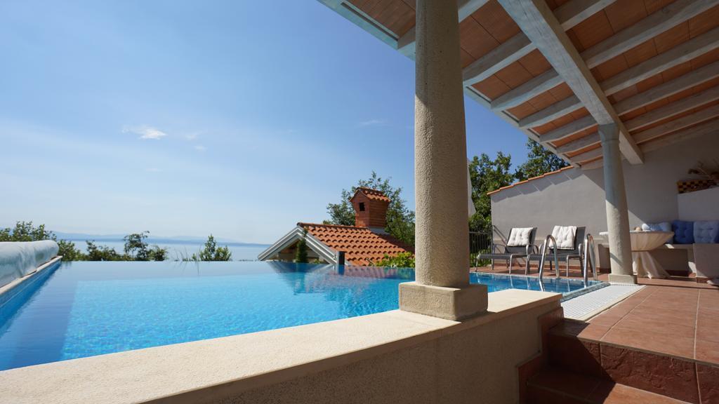 Apartments Villa Krasa Lovran Exterior photo