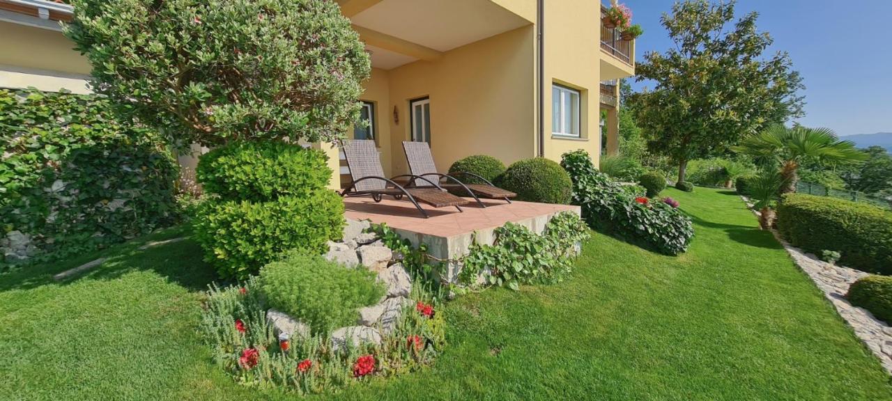 Apartments Villa Krasa Lovran Exterior photo
